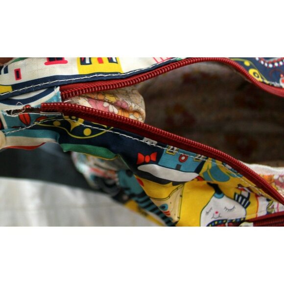 LeSportsac Nautical Fishy Love Large Shoulder Purse Expandable Adjustable. - Picture 9 of 10